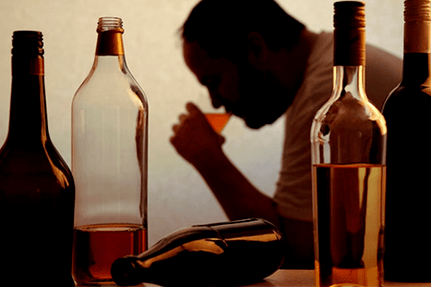 Τα αλκοολούχα ποτά επηρεάζουν αρνητικά την ανδρική ισχύ